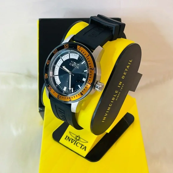 New Invicta Men’s Watch 45mm - Picture 4 of 10